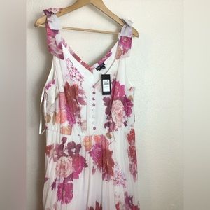 City Chic floral maxi